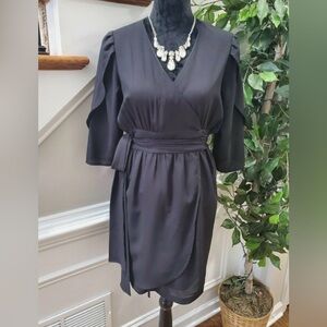 New NWT BB Dakota black wrap dress v-neck tie waist 3/4 sleeves knee length